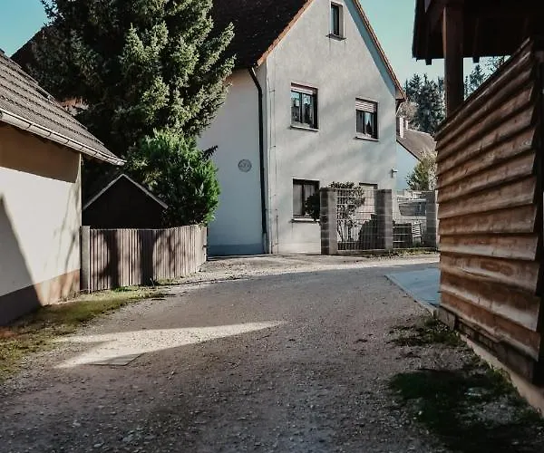 Anca's Haus شقة *